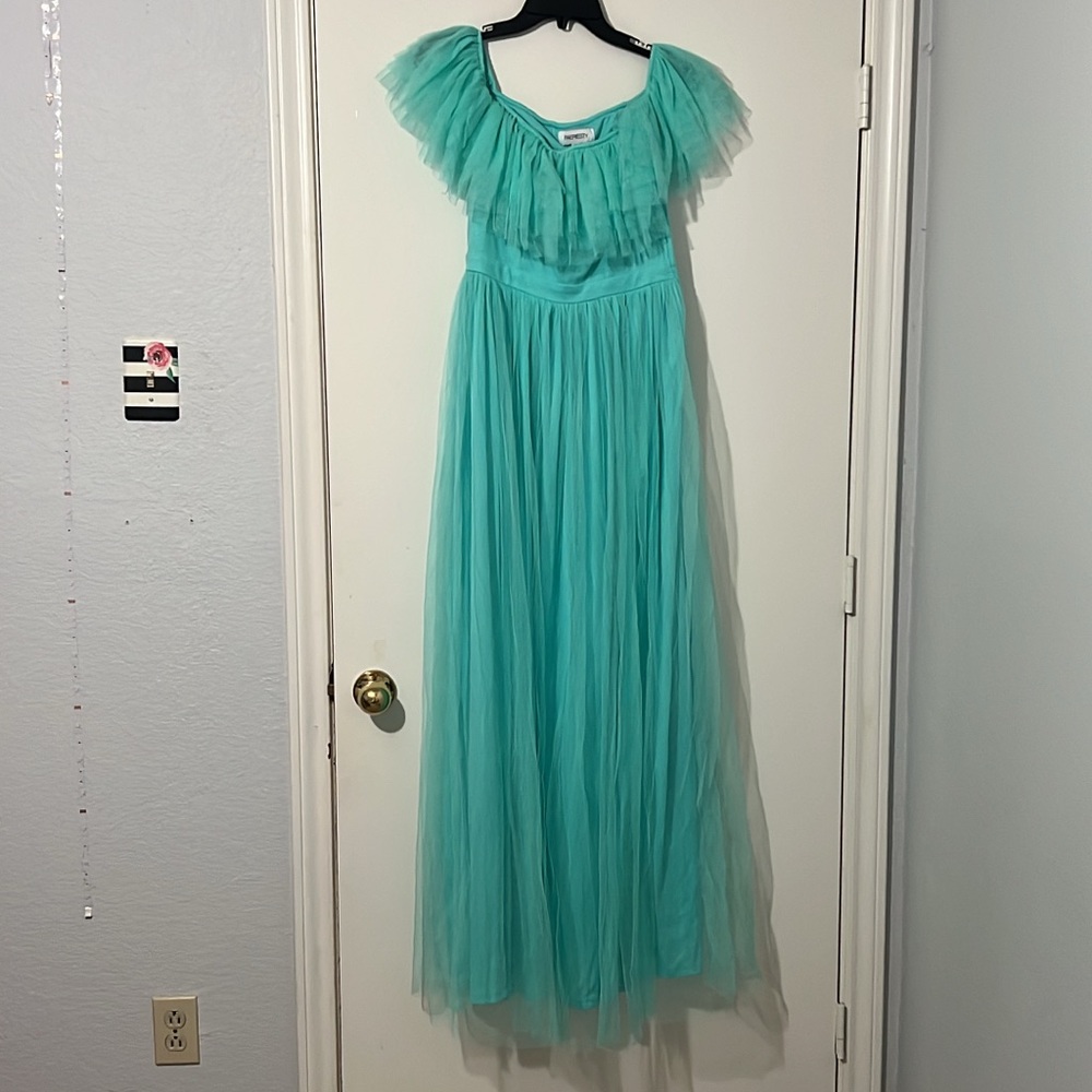 Elegant Teal Gown with Ruffled Bodice